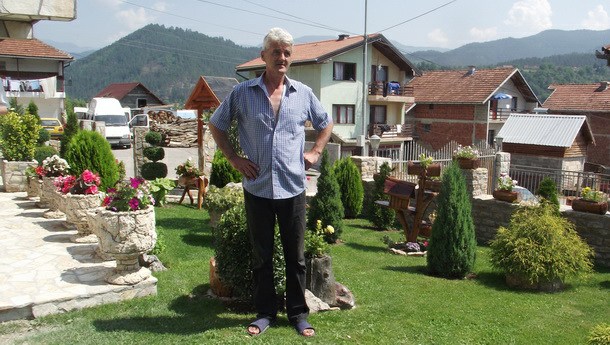 Predrag Ristović-dvorište