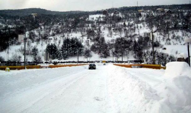 Foča - put pod snijegom Foča - put pod snijegom