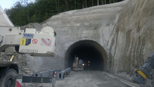 Tunel Čemerno