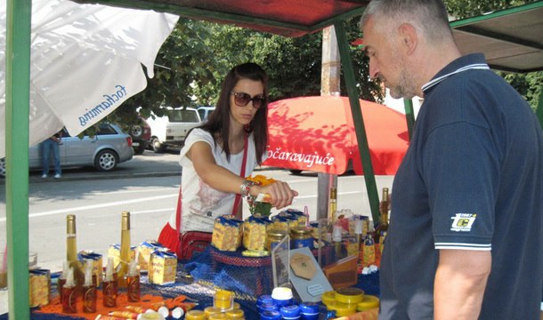 Dani borovnice u Foči
