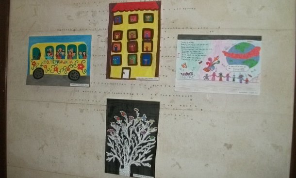 Izložba učenika u Čajniču