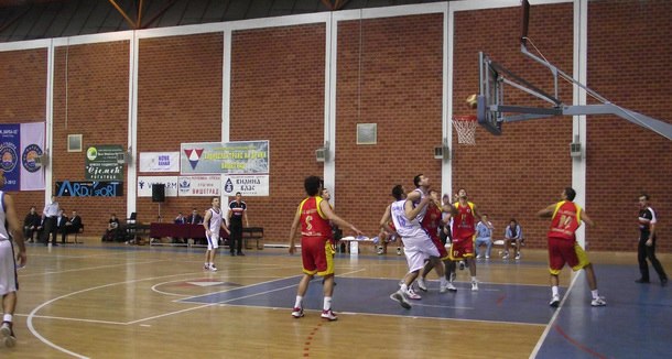 Varda HE - Mladost