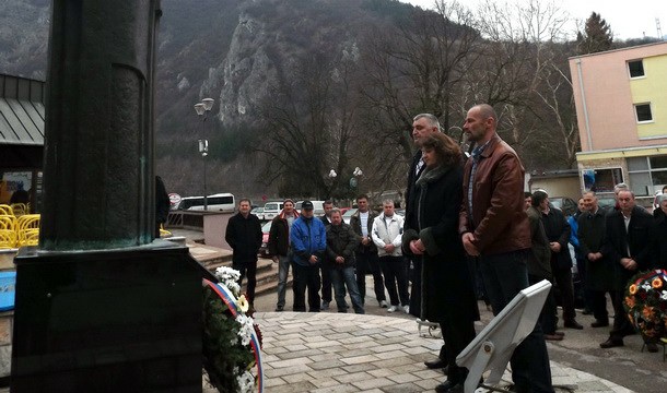 Polaganje cvijeća u Višegradu