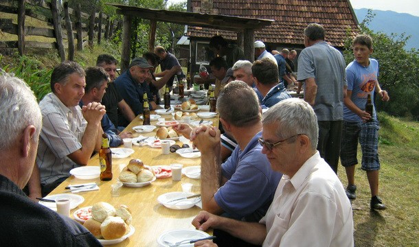 Domaćini i gosti u Kusucima
