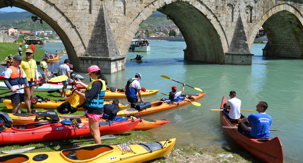 Kajak-kanu regata kroz Višegrad