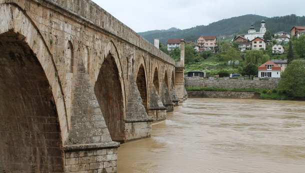Ćuprija-poplava