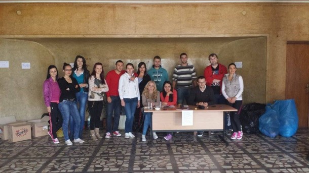 Studenti u Foči skupljaju pomoć za poplave