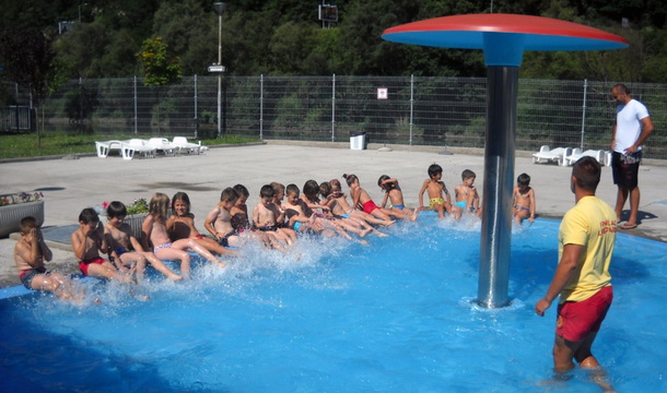 Škola plivanja u Foči