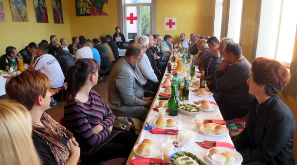 Davaoci krvi u Rogatici