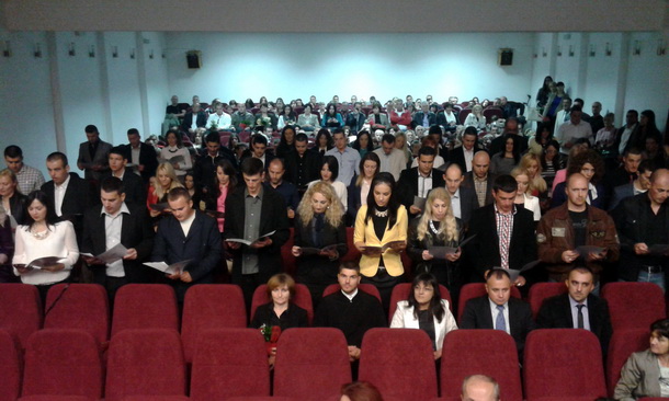 Diplomci na Medicinkom fakultetu u Foci