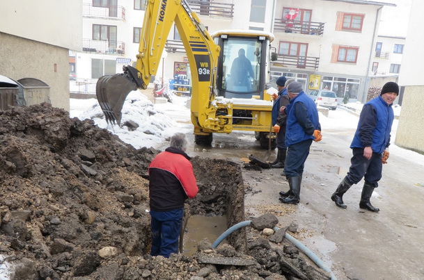 Česti kvarovi poskupljuju vodu