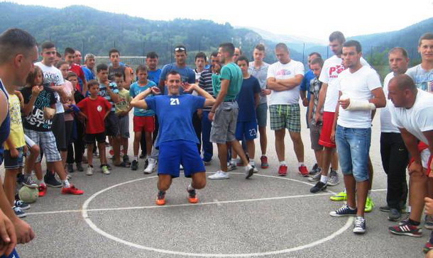 Skok u dalj u Cajnicu