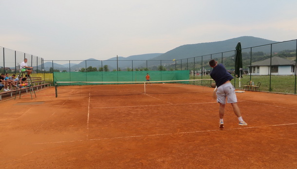 Tenis u Rogatici