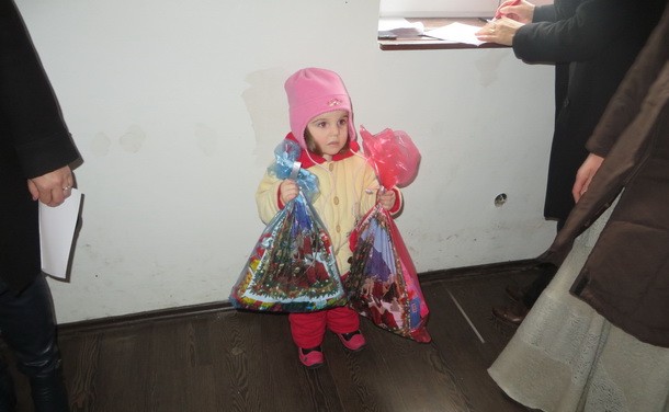 Paketici Crveni krst Rogatica 3