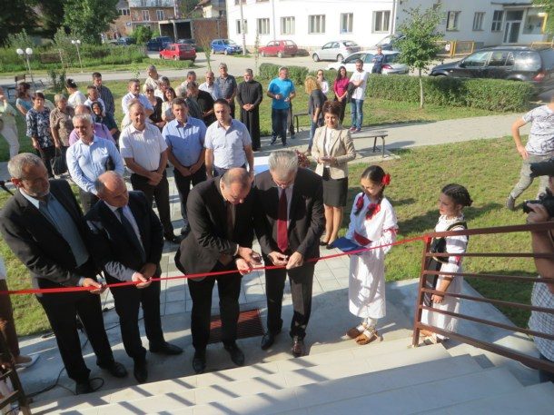 boracka-zgrada-u-rogatici-2