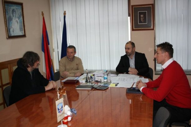 kusturica-posjetio-opstinu-3