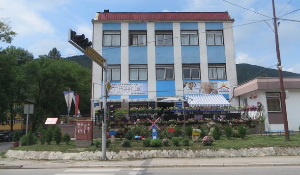 rogatica-zgrada-doma-staraca