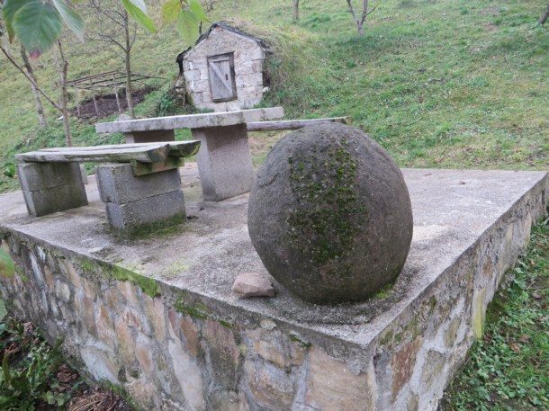 tajanstvena-kugla-u-zepi