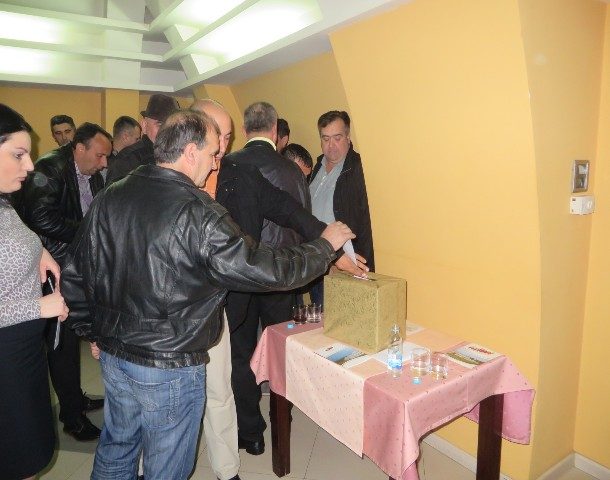 rogatica-masovan-doziv-zapomoc-mladenu-610x480