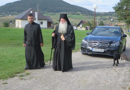 Svečnost na Borikama – Mitropolit Hrizostom služio svetu liturgiju [FOTO]