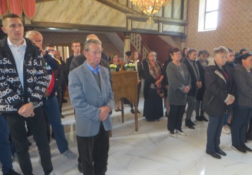 Svečnost na Borikama – Mitropolit Hrizostom služio svetu liturgiju [FOTO]