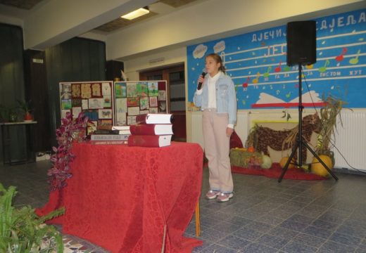 Dječija nedjelja u Rogatici – Poetsko-muzičko veče u osnovnoj školi [FOTO]