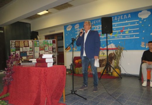 Dječija nedjelja u Rogatici – Poetsko-muzičko veče u osnovnoj školi [FOTO]