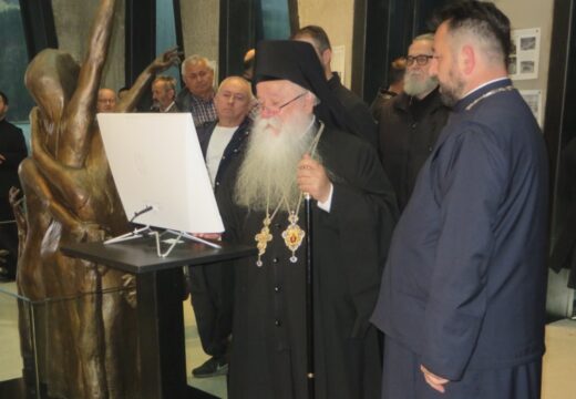 Stari Brod u kanjonu Drine – Parastos starobrodskim mučenicima [FOTO] (VIDEO)