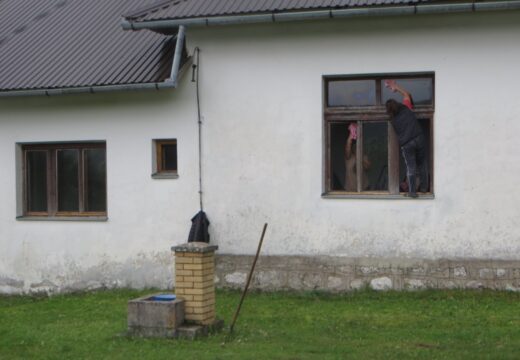 Uz još  jedno druženje mještana Sjevrska kod Borika – Pjesmom okončali radnu akciju [FOTO]