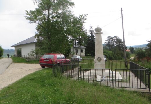 Uz još  jedno druženje mještana Sjevrska kod Borika – Pjesmom okončali radnu akciju [FOTO]