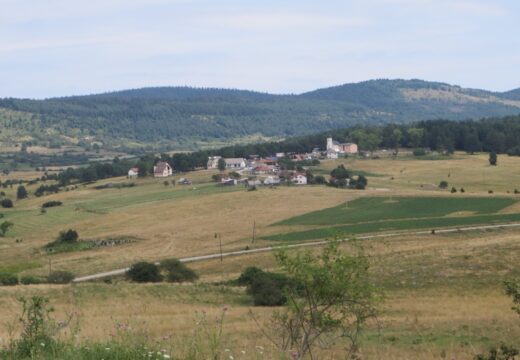 Ilindan na Borikama – Tradicionalno saborovanje kod lokalne crkve [FOTO]