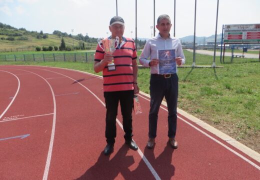 Susret za viđenje rogatičkih atletskih legendi-veterana – Priznanje učitelju Radu Kaporu