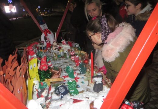 Novogodišnji bazar u režiji vrtića „Bambi“ [FOTO]