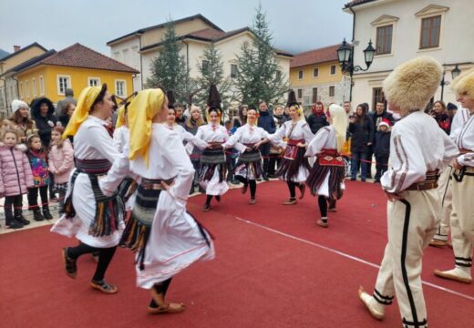 Brojni nastupi u Andrićgradu privukli pažnju posjetilaca [FOTO]