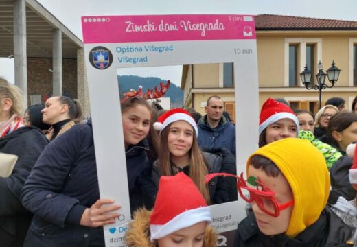 Brojni nastupi u Andrićgradu privukli pažnju posjetilaca [FOTO]