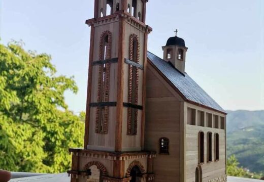 Izradio makete 11 fočanskih hramova – Patrijarhov osmijeh najljepša nagrada [FOTO]
