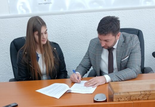 Potpisani ugovori o stipendiranju sa 87 studenata