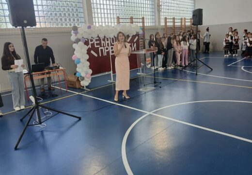 Osnovaca manje, srednjoškolaca više 