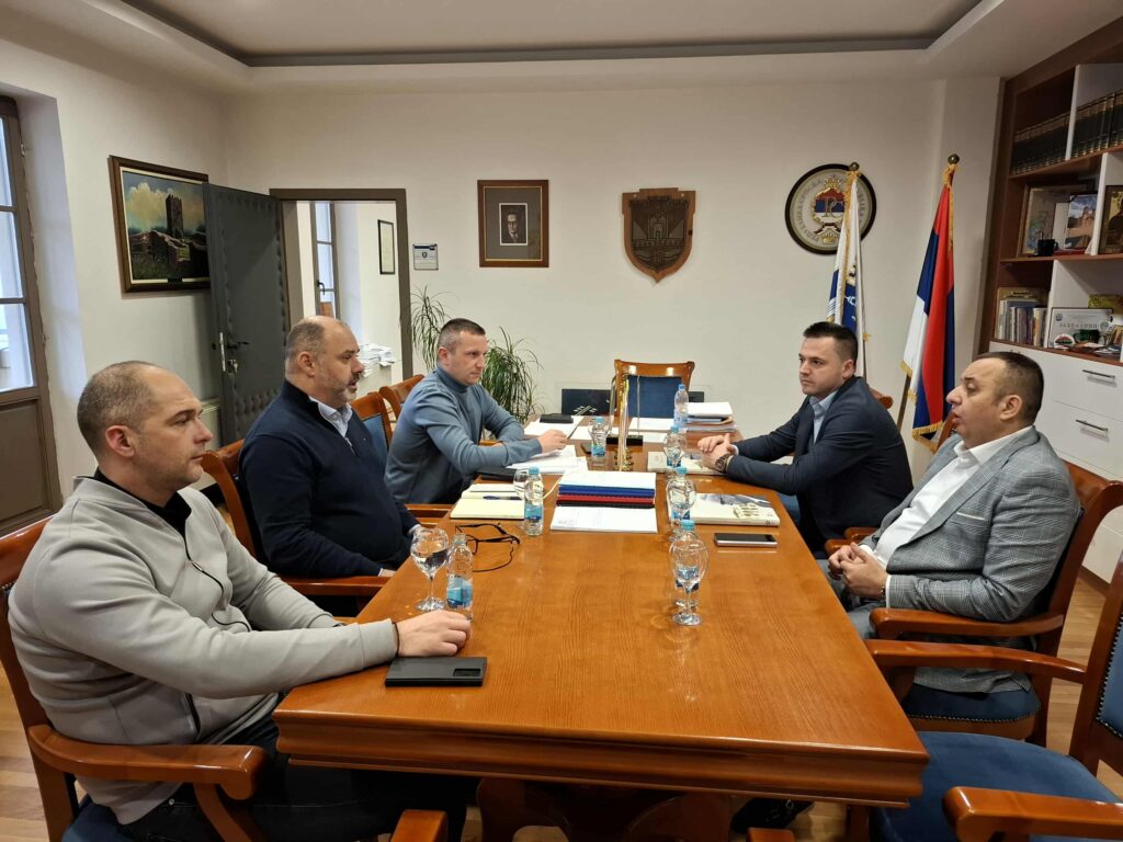 Putna infrastruktura u fokusu sastanka lidera iz istoka Srpske