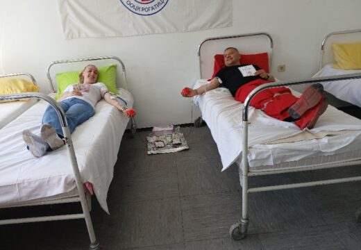 Davaoci krvi osvjetlili obraz