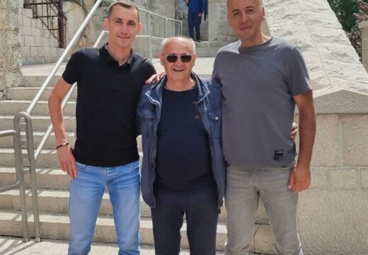 Atletičar Snježan Obradović iz Rogatice dobio neobično priznanje grada Nikšića