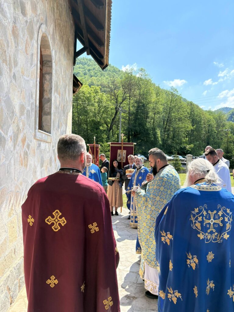 Proslavljena krsna Slava Manastira Svetog oca Nikolaja u Dobrunskoj Rijeci