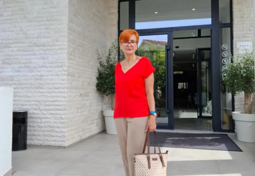Pronašla i vratila novčanik sa 1800 evra i dokumentima